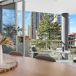 Private Rooftop, 2-Storey Surfers Paradise Apartment With Pool Near Beach!