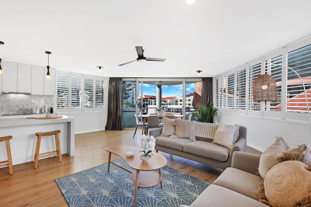Private Rooftop, 2-storey Surfers Paradise With Pool Near Beach! Apartment *