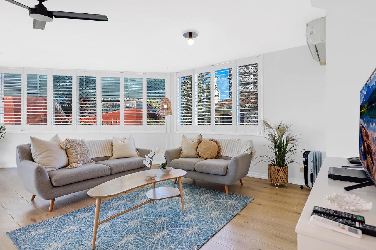 Private Rooftop, 2-storey Surfers Paradise With Pool Near Beach!